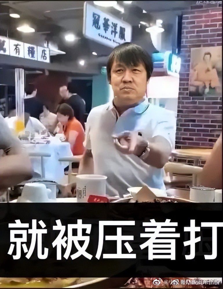 使电影的立意范围不仅反映了杰玛这个人的生活和成长，更多的是展现了整个印度社会底层平民的生活状态。